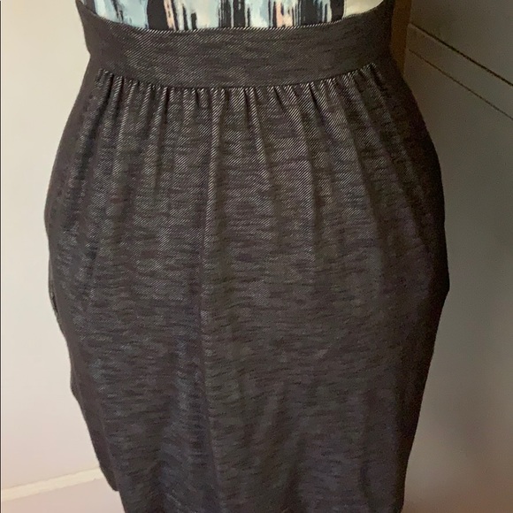 NWT BCBGENERATION Dress with Pockets - Picture 3 of 6